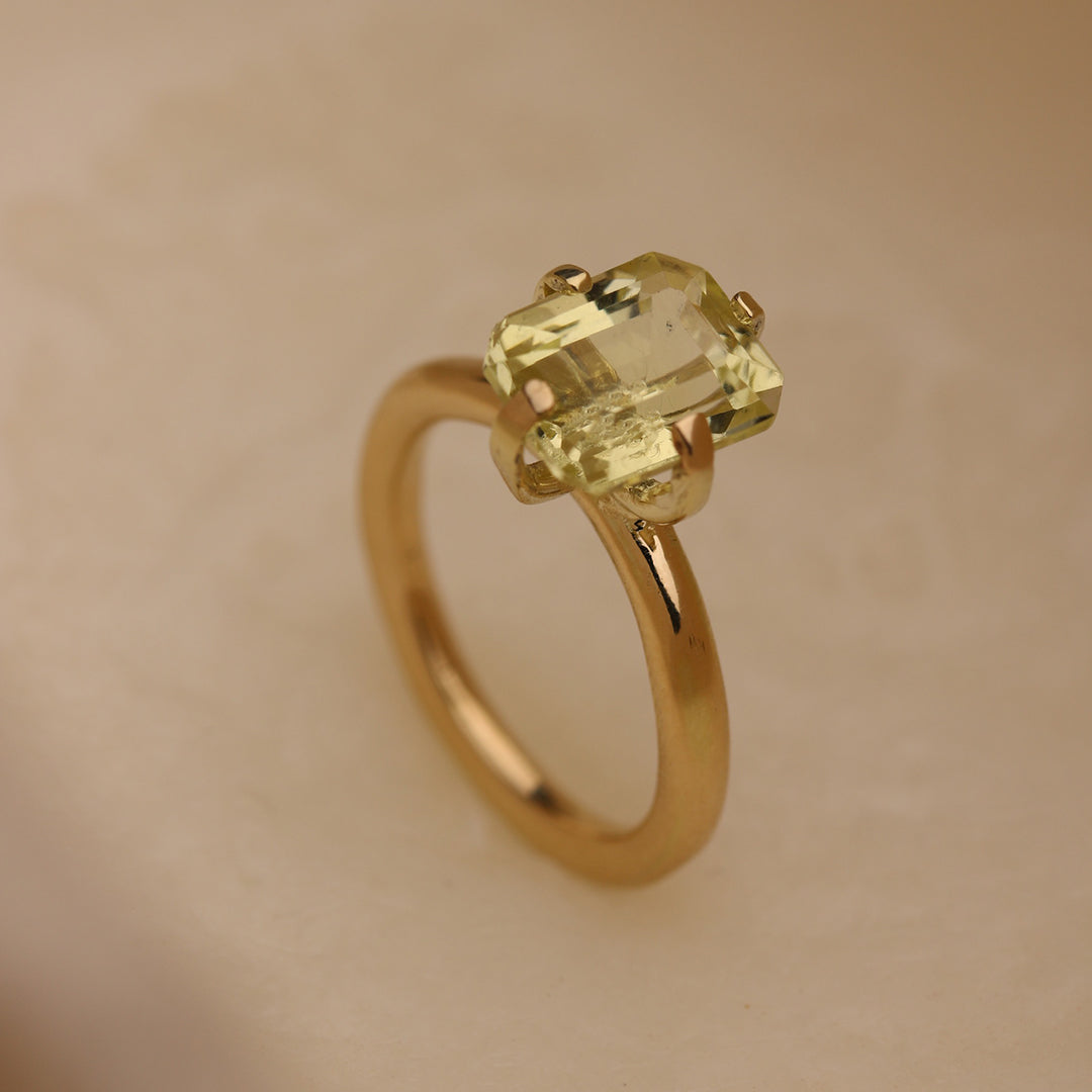 Selected Piece Nr.002