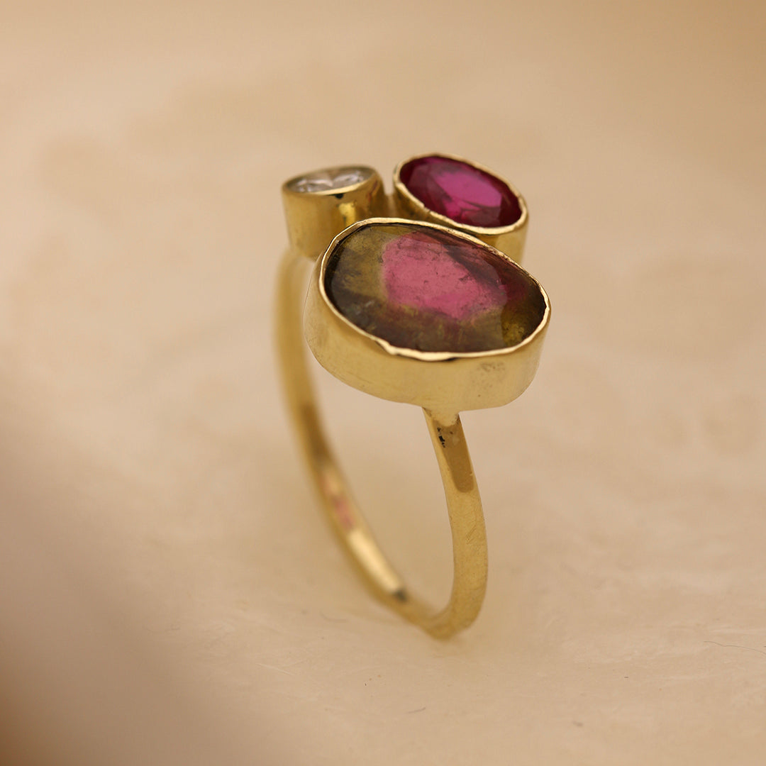 Selected Piece Nr.004