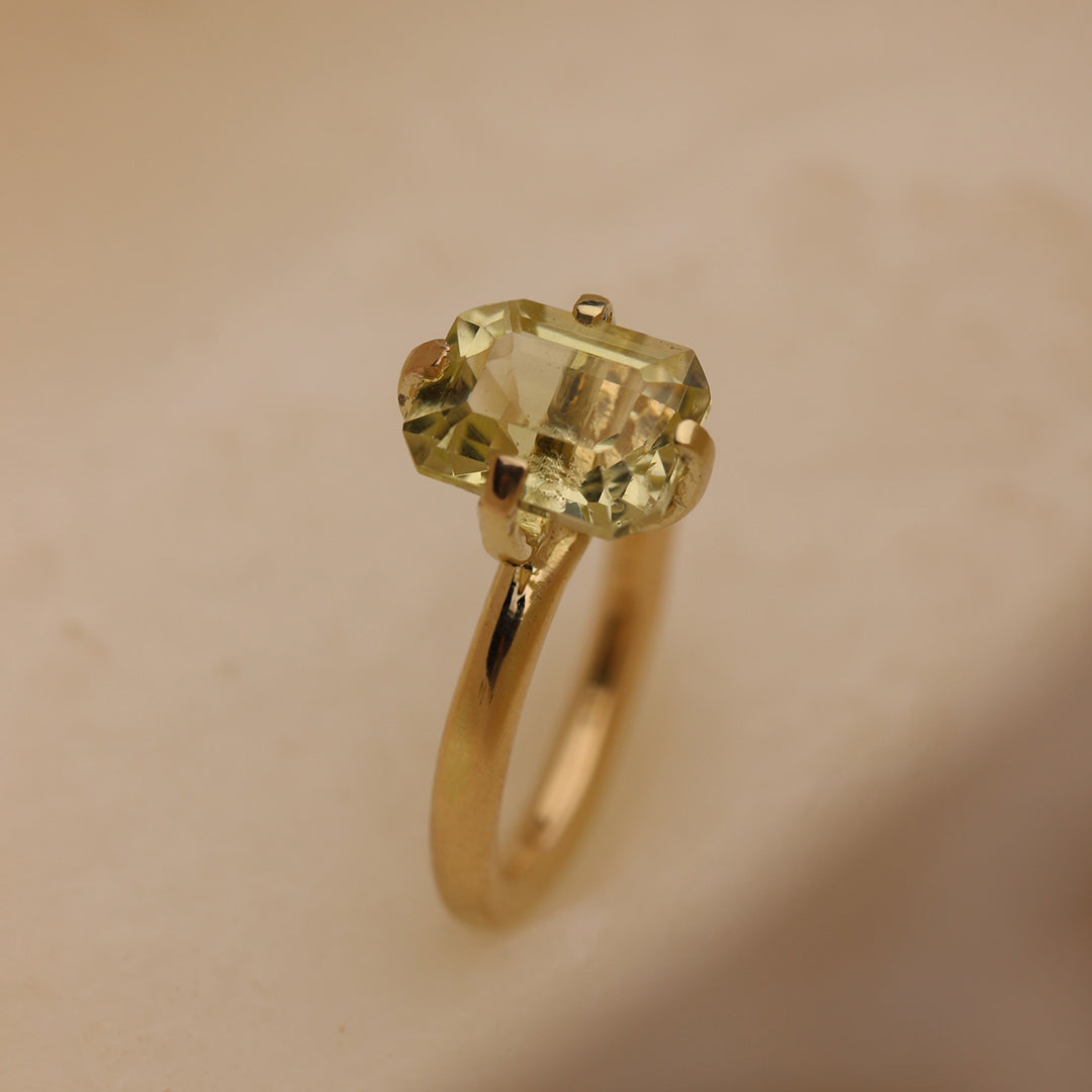 Selected Piece Nr.002