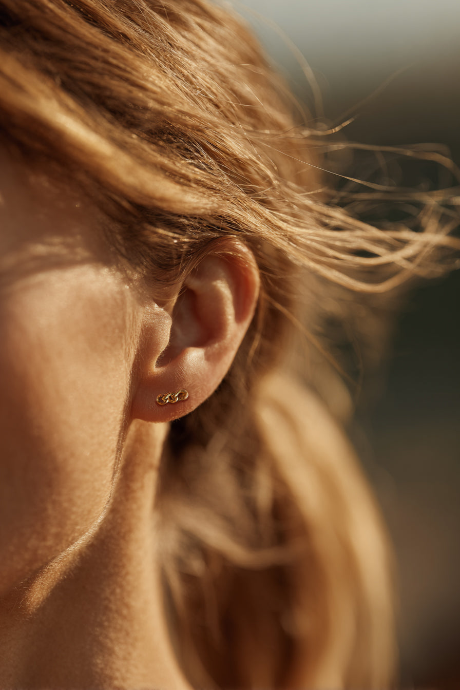 Chain Stud