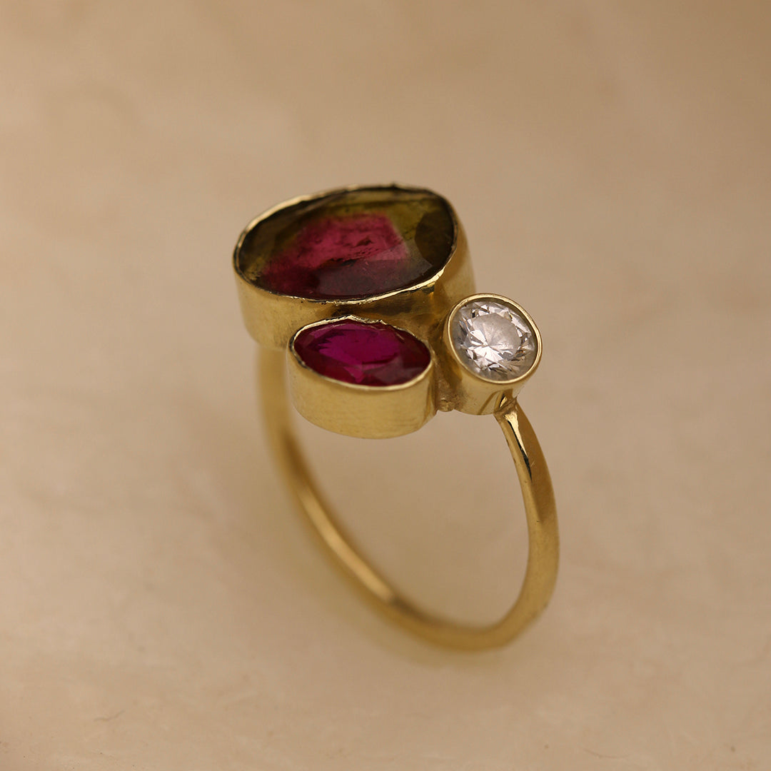Selected Piece Nr.004